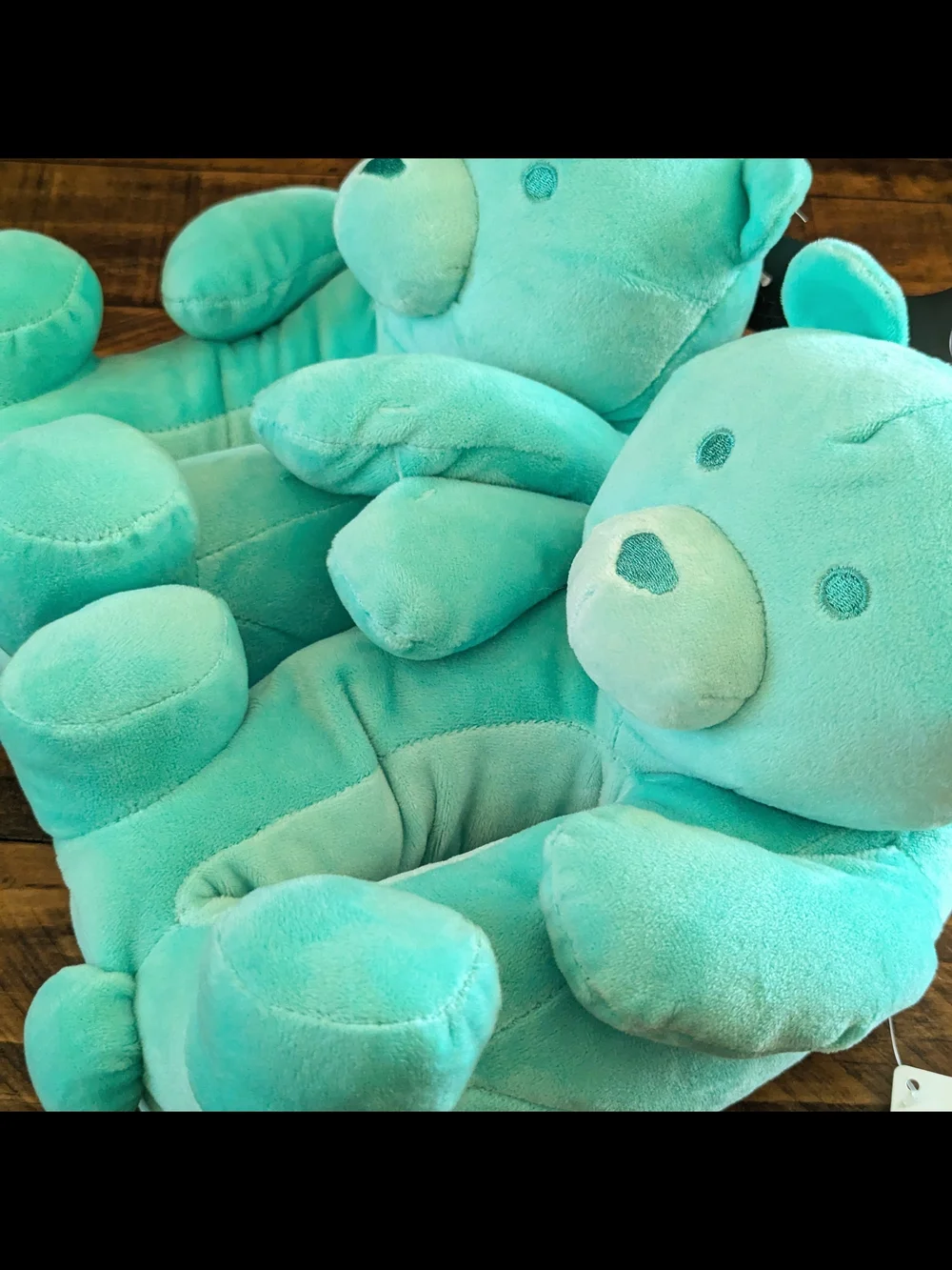 Way To Celebrate Kids Gummy Bear House Slippers Youth Size 13-1 Turquoise NWT